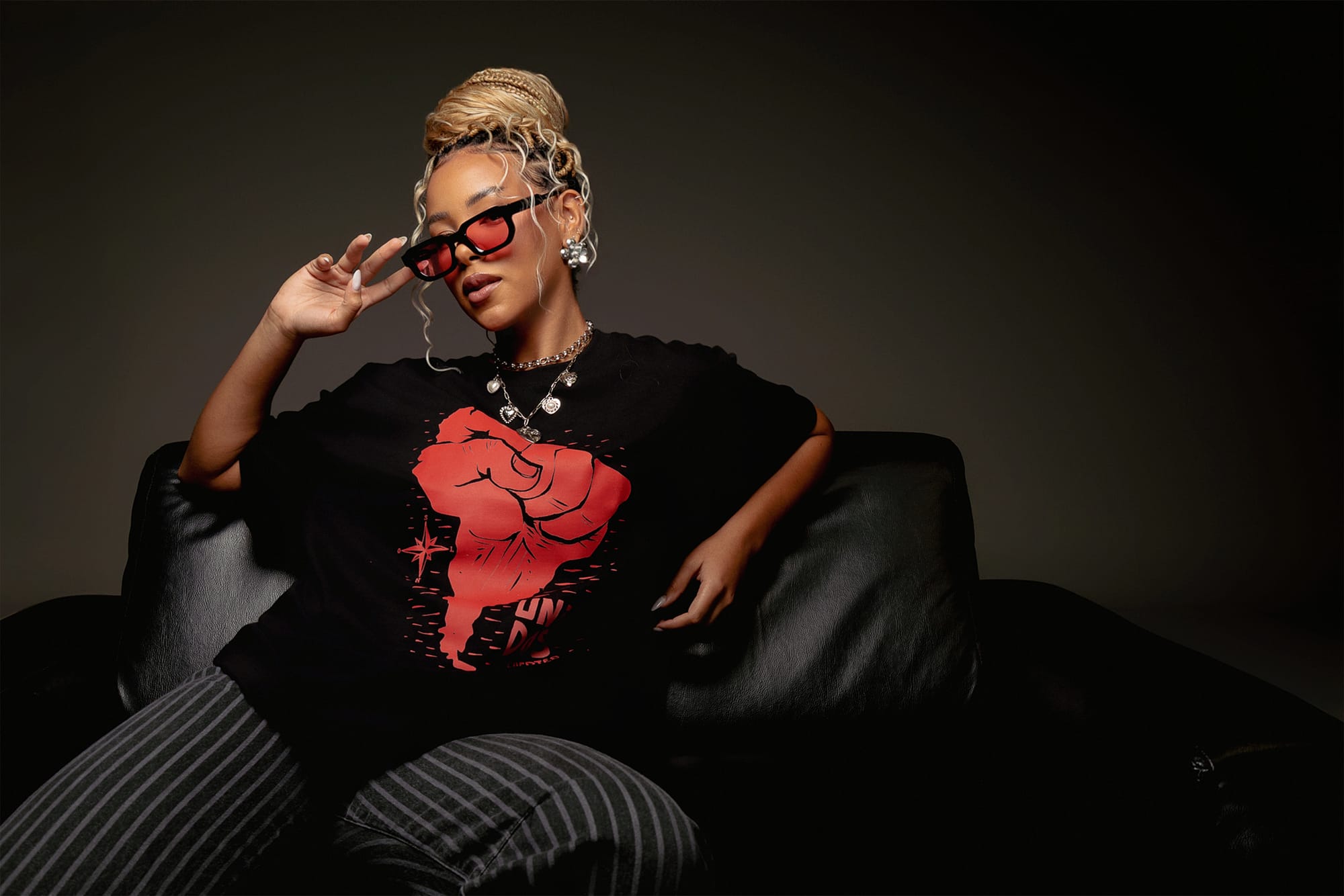 Fique por dentro das melhores promoções de roupas femininas na Black Friday de 2025. Qual loja tem os maiores descontos?